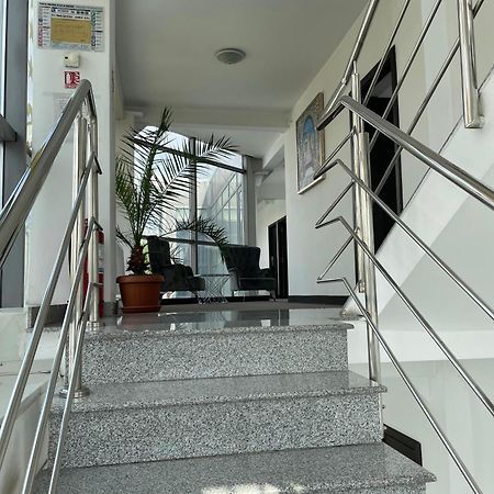 Hotel Vitan273 布加勒斯特 外观 照片