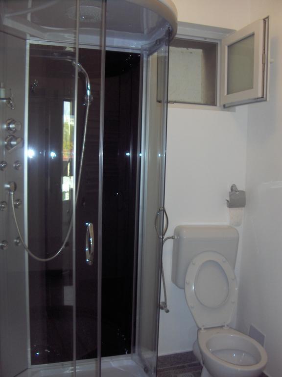 Hotel Vitan273 布加勒斯特 外观 照片