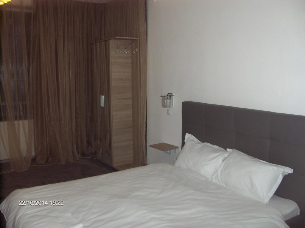 Hotel Vitan273 布加勒斯特 外观 照片
